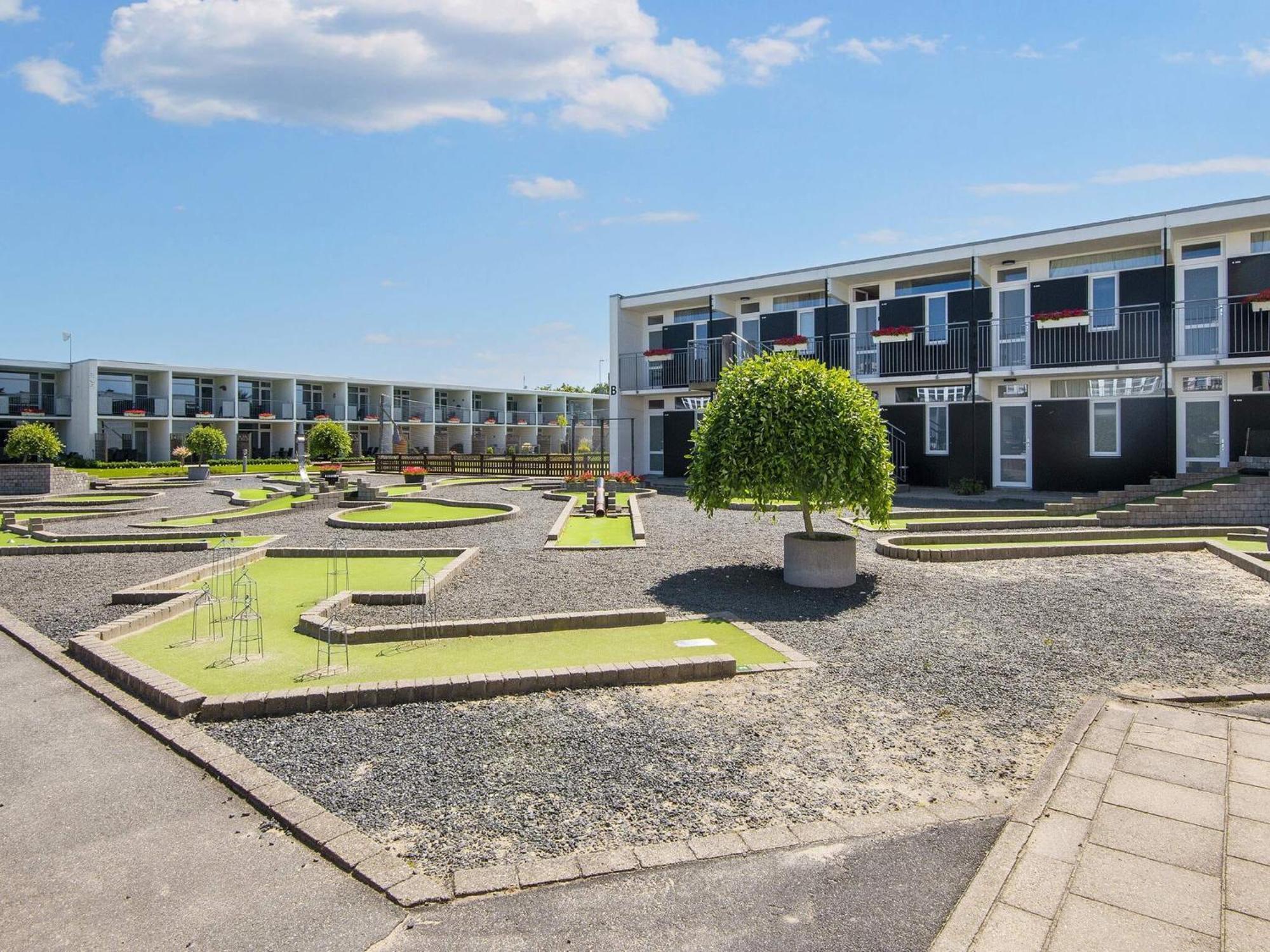 4 Person Holiday Home On A Holiday Park In Glesborg Kültér fotó